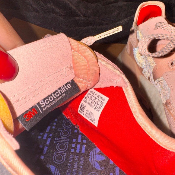 3M X WMNS NITE JOGGER
'VAPOUR PINK' NWT (just tried on) - Picture 3 of 8